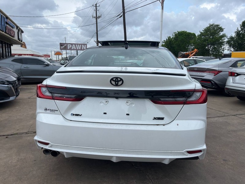 Toyota Camry Vehicle Image 04