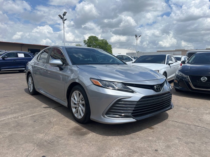 Toyota Camry Vehicle Image 06