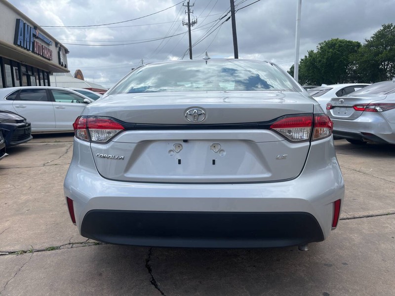 Toyota Corolla Vehicle Image 04
