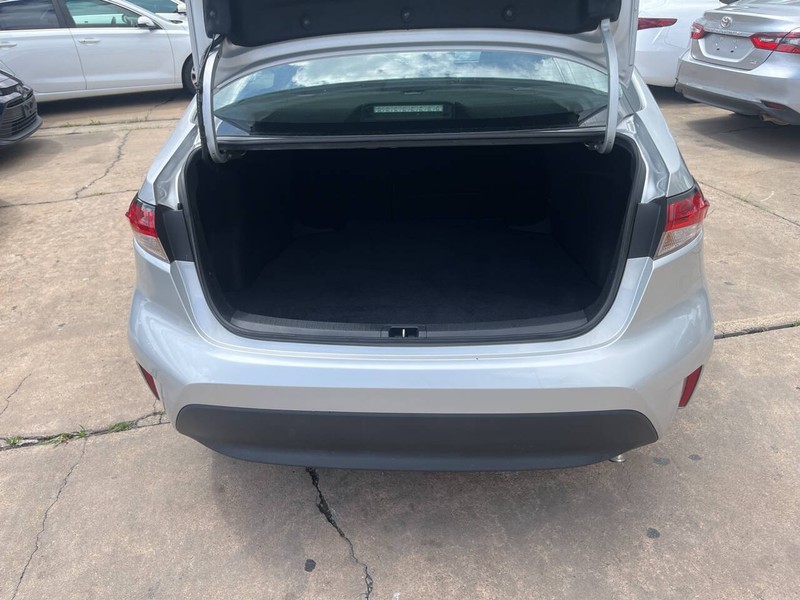 Toyota Corolla Vehicle Image 10