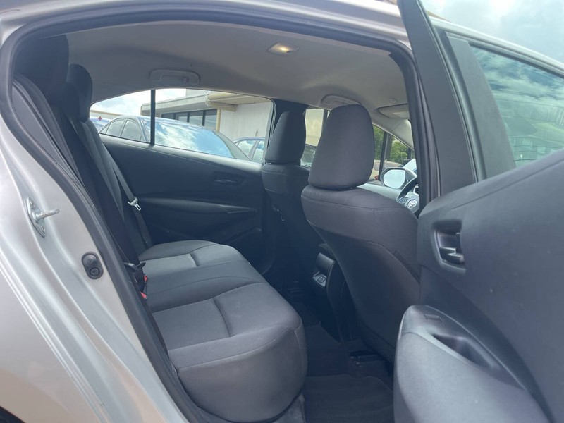 Toyota Corolla Vehicle Image 11