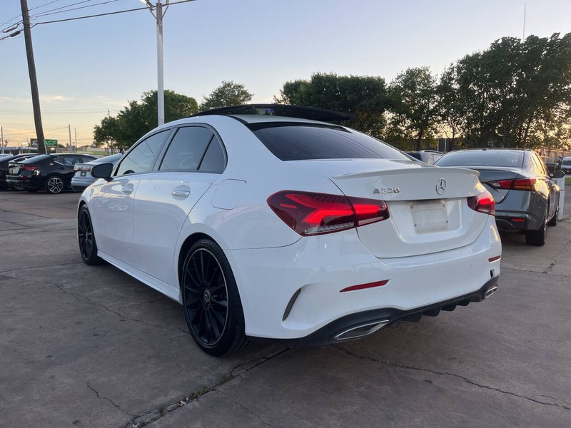 Mercedes-Benz A-Class Vehicle Image 03