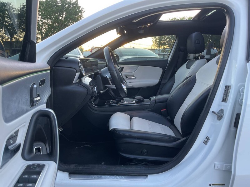 Mercedes-Benz A-Class Vehicle Image 07