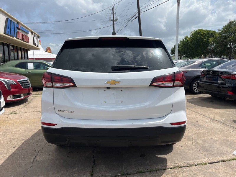 Chevrolet Equinox Vehicle Image 03