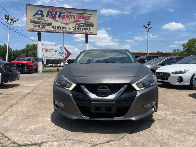 Nissan Maxima Vehicle Image 02