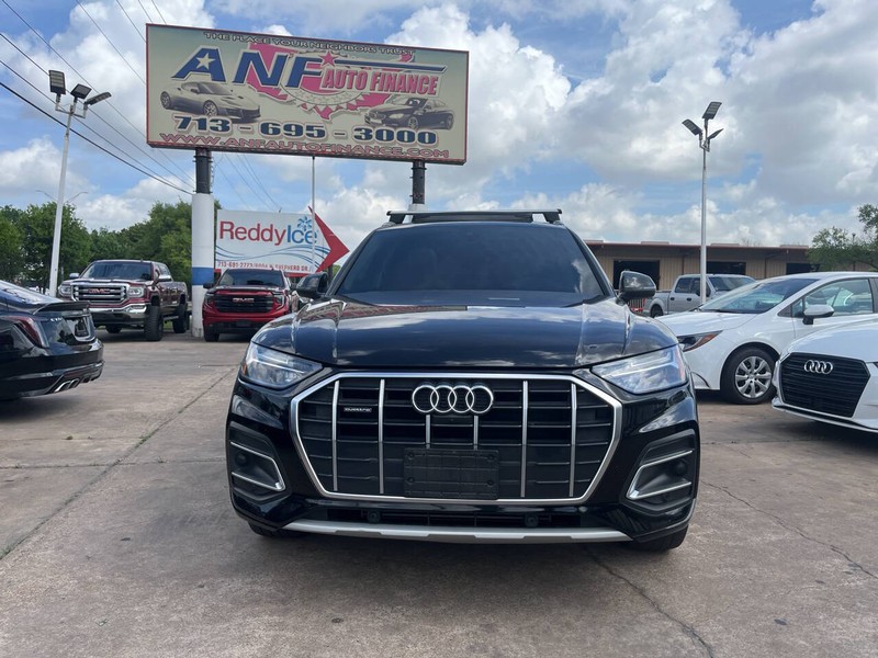 Audi Q5 Vehicle Image 02