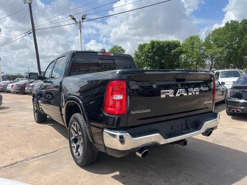 Ram 1500 Vehicle Image 03