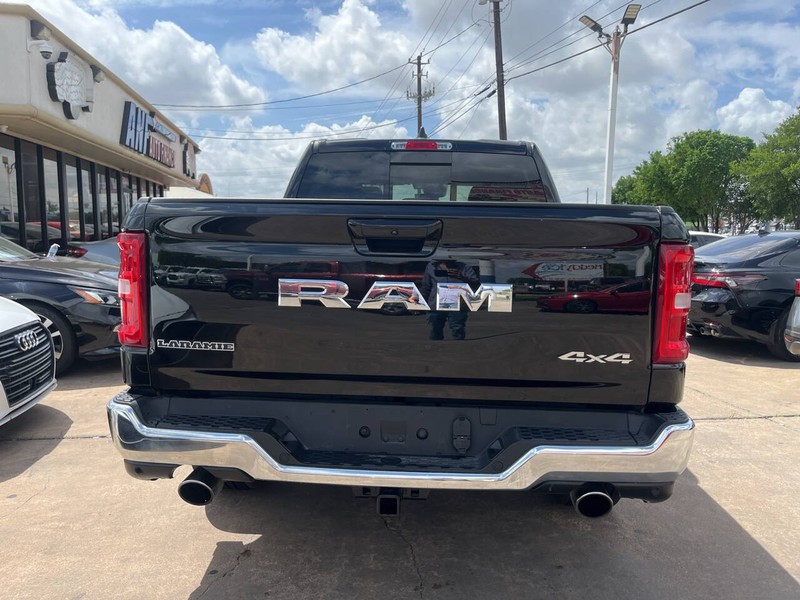 Ram 1500 Vehicle Image 04