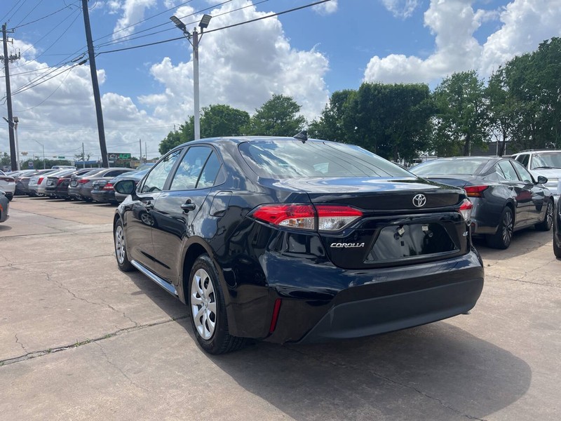 Toyota Corolla Vehicle Image 03