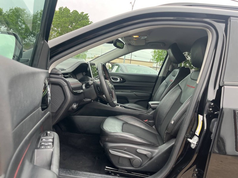 Jeep Compass Vehicle Image 07