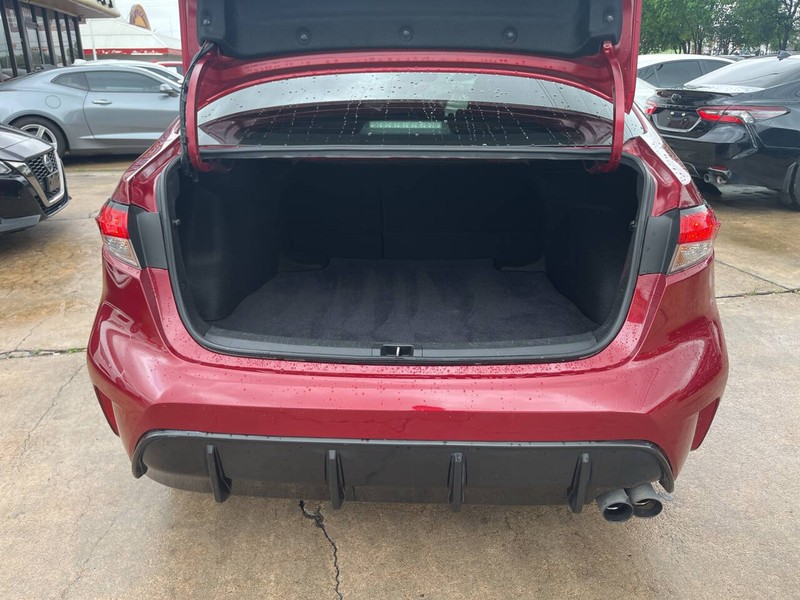 Toyota Corolla Vehicle Image 09