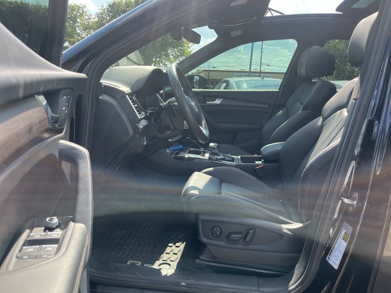 Audi Q5 Vehicle Image 07