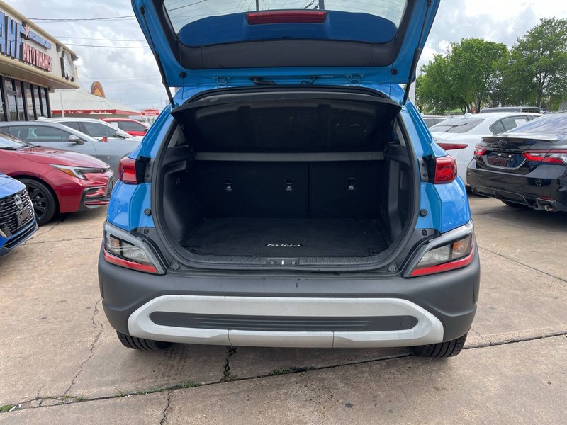 Hyundai Kona Vehicle Image 07