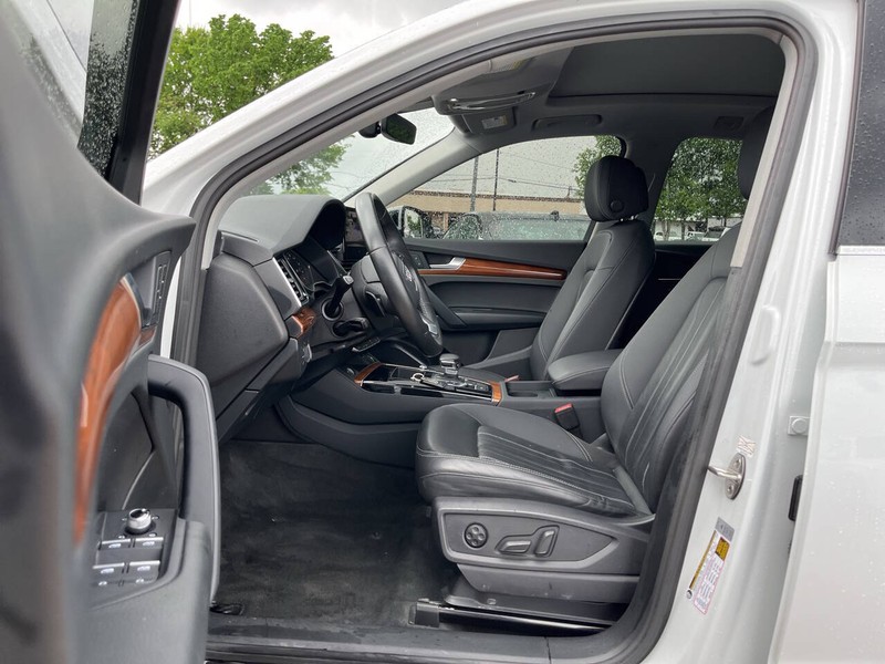 Audi Q5 Vehicle Image 07