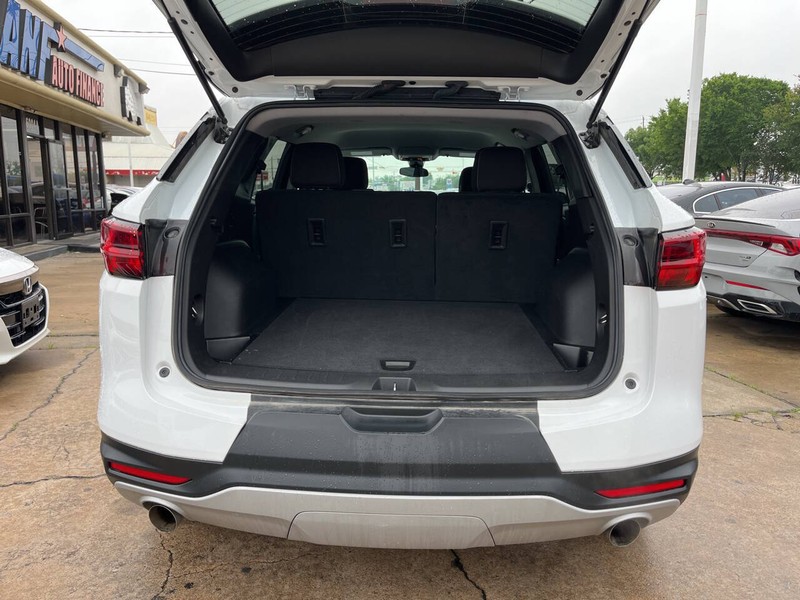 Chevrolet Blazer Vehicle Image 09
