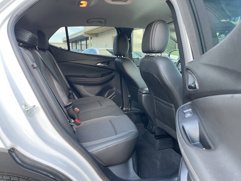 Buick Encore GX Vehicle Image 10
