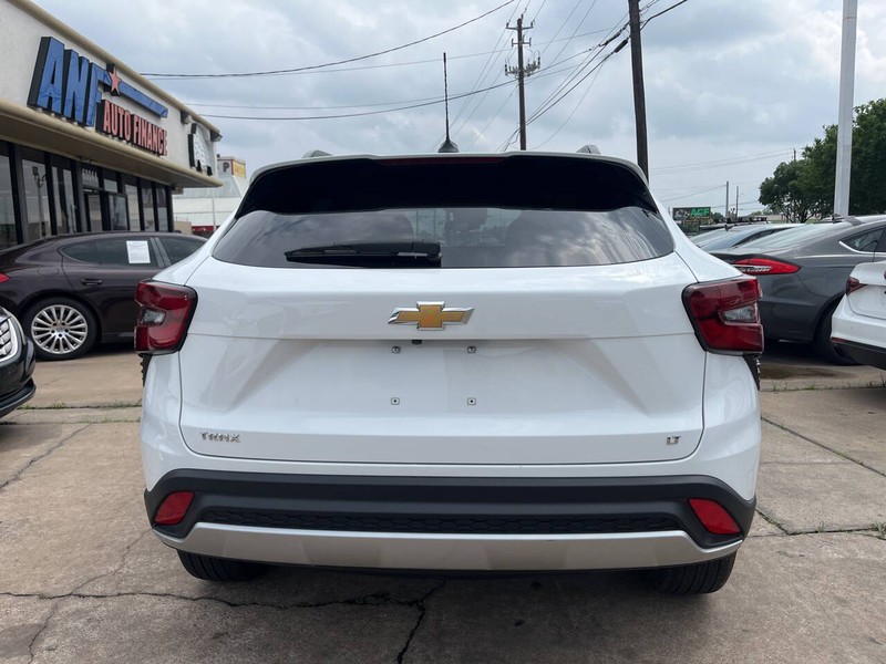 Chevrolet Trax Vehicle Image 04