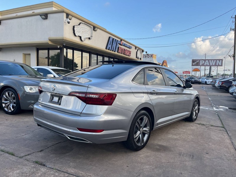 Volkswagen Jetta Vehicle Image 05