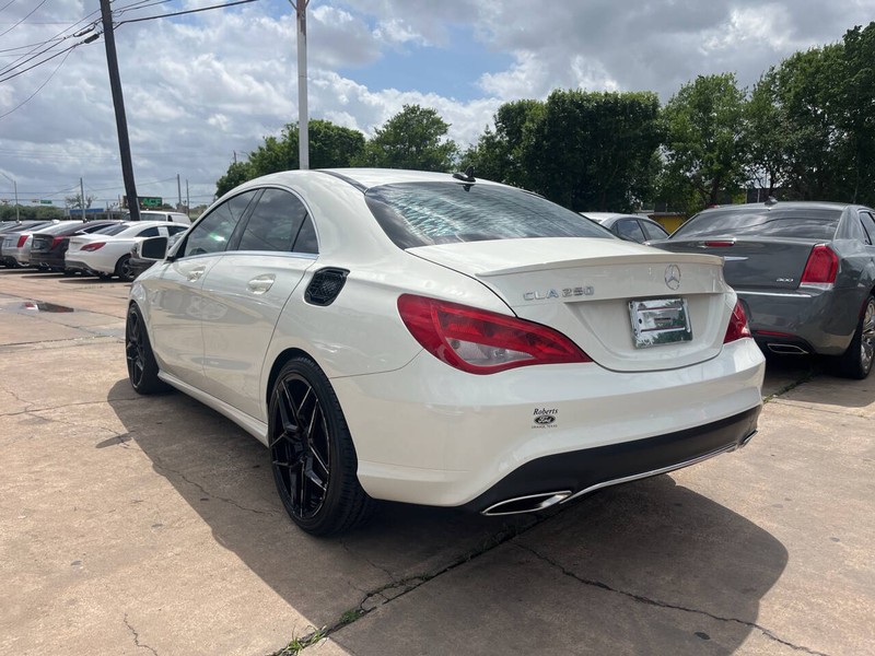 Mercedes-Benz CLA Vehicle Image 02