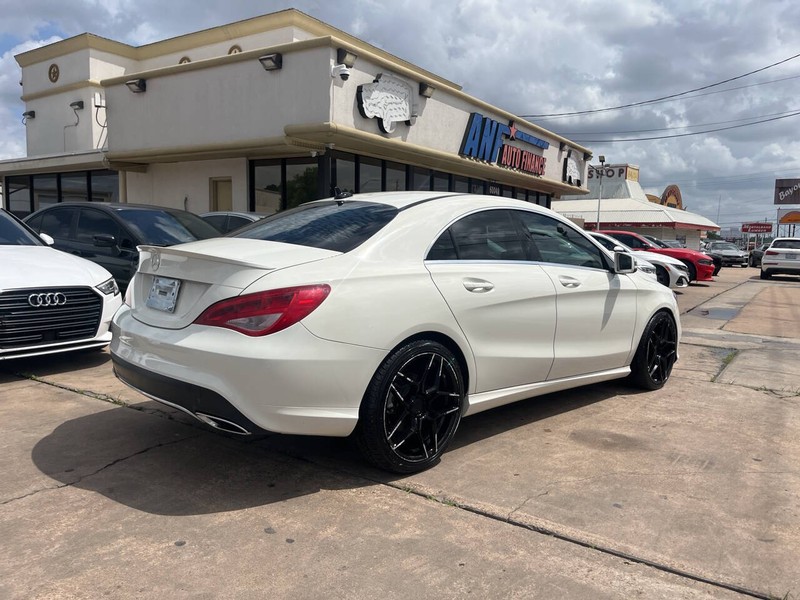 Mercedes-Benz CLA Vehicle Image 05