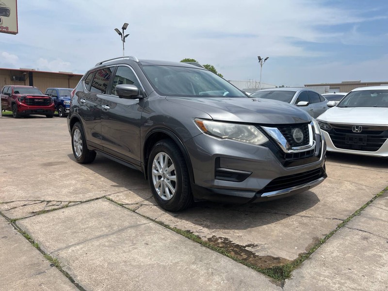 Nissan Rogue Vehicle Image 06