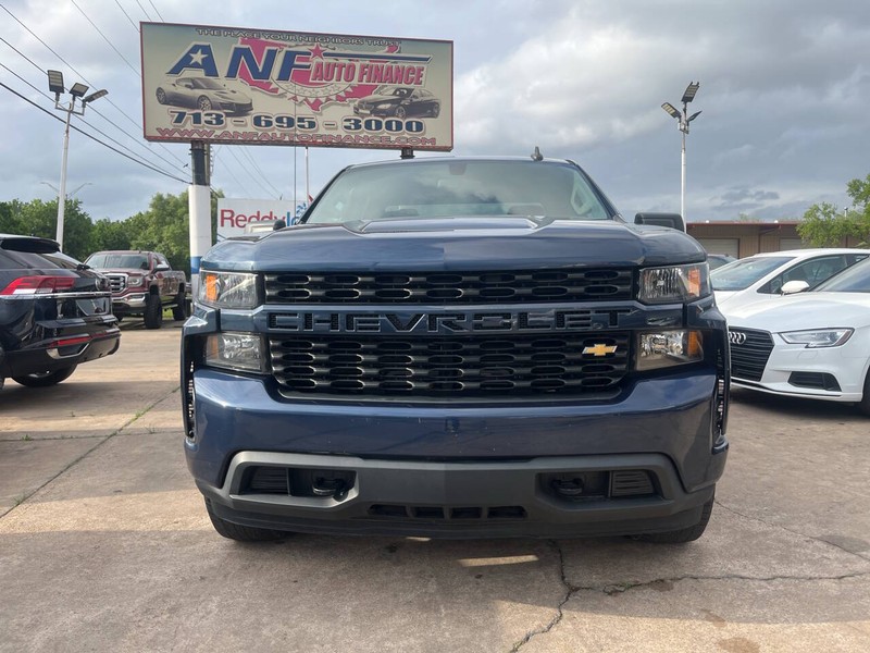 Chevrolet Silverado 1500 Vehicle Image 02