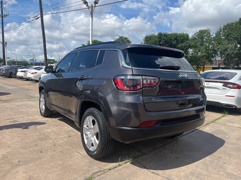 Jeep Compass Vehicle Image 03