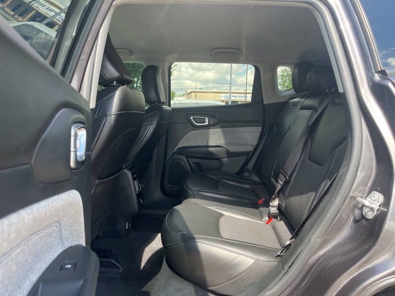 Jeep Compass Vehicle Image 07
