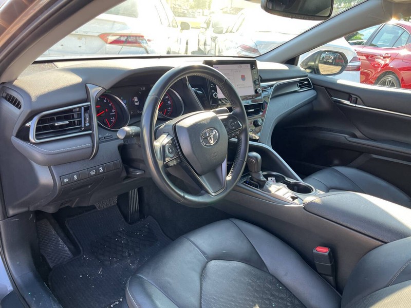 Toyota Camry Vehicle Image 08
