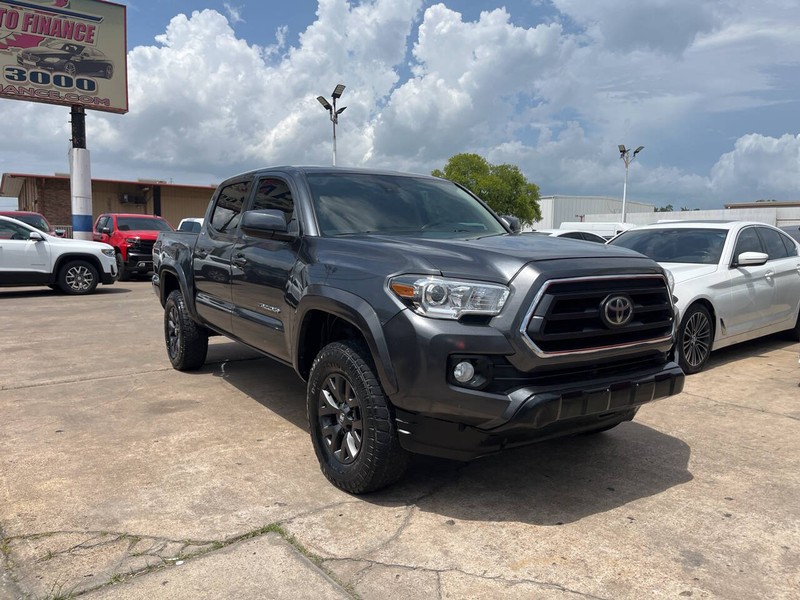 Toyota Tacoma 4WD Vehicle Image 06