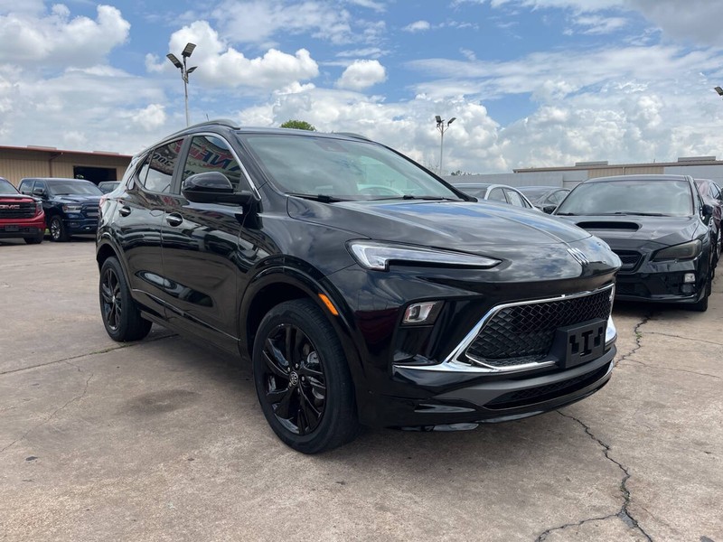 Buick Encore GX Vehicle Image 06