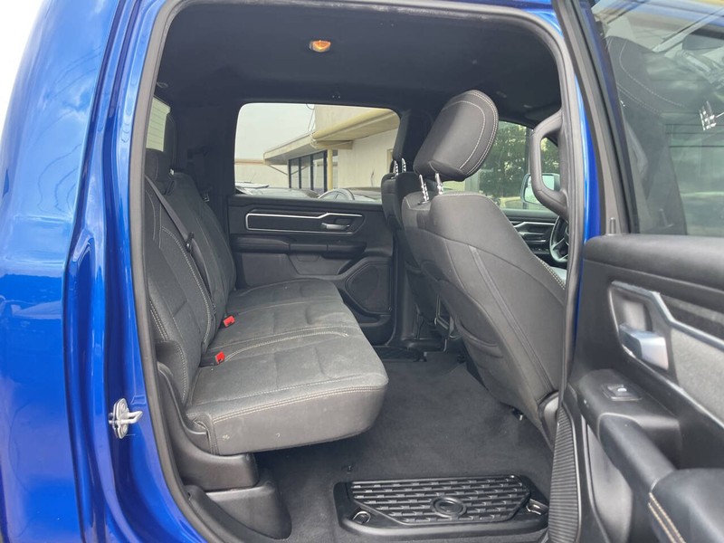 Ram 1500 Vehicle Image 10