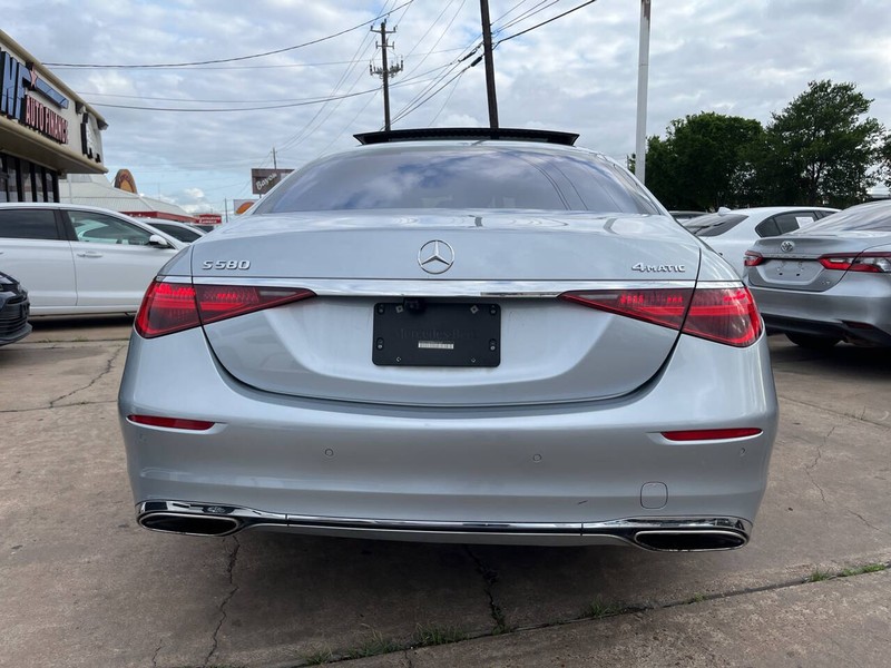 Mercedes-Benz S-Class Vehicle Image 03