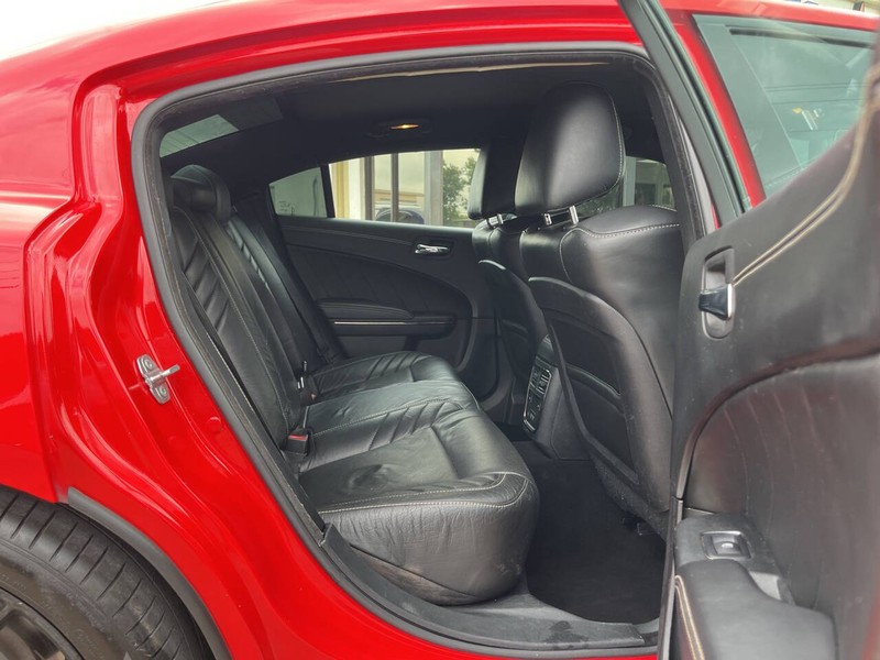 Dodge Charger Vehicle Image 13