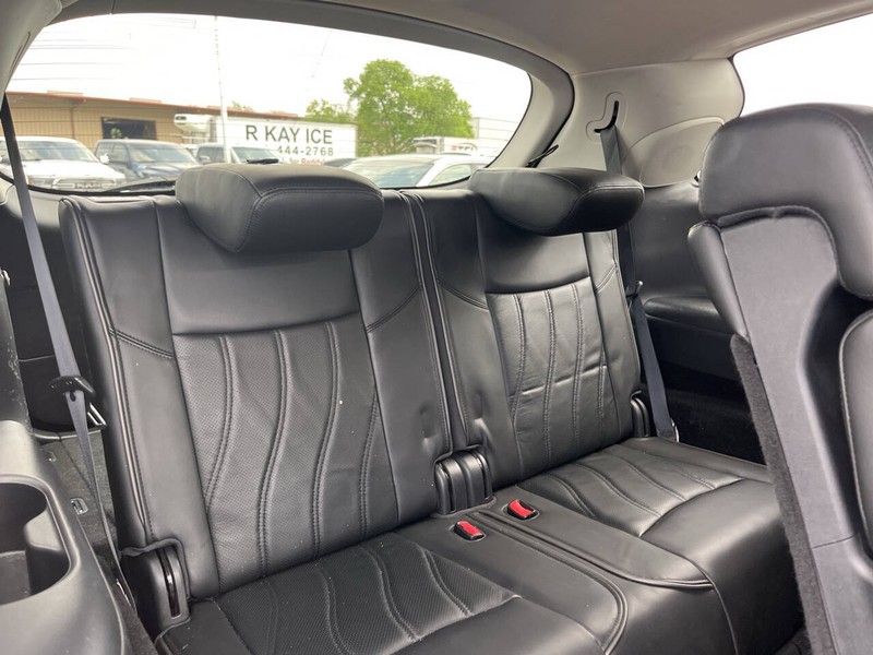 INFINITI QX60 Vehicle Image 12