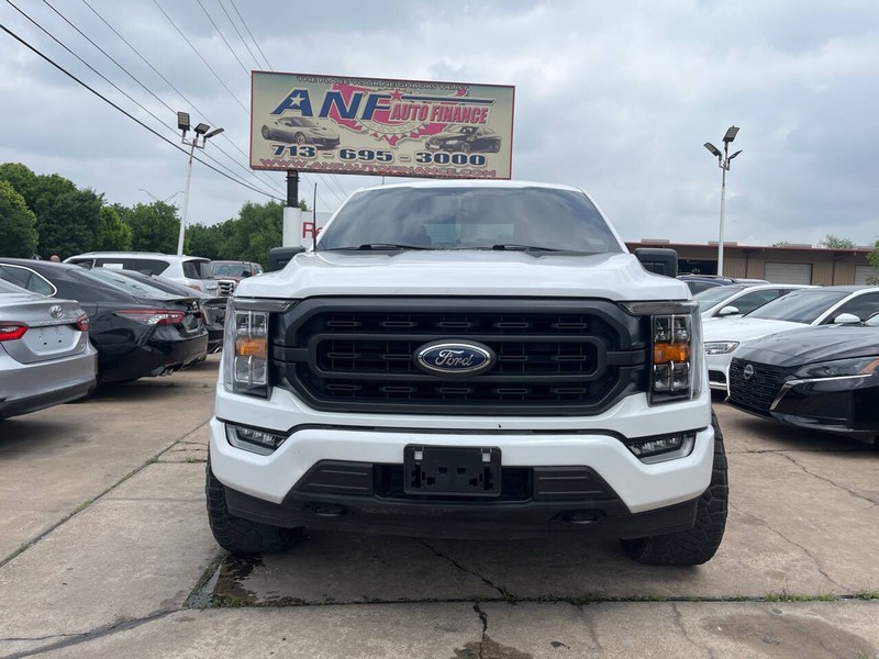 Ford F-150 Vehicle Image 02