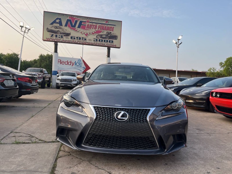 Lexus IS 200t Vehicle Image 02