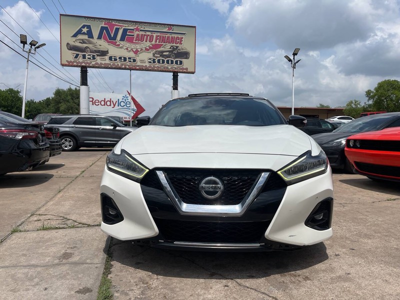 Nissan Maxima Vehicle Image 02