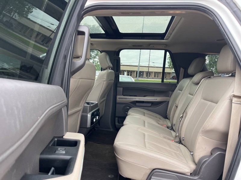 Ford Expedition Max Vehicle Image 08