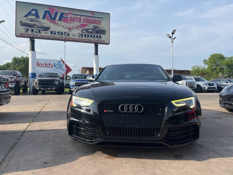 Audi RS 5 Vehicle Image 02