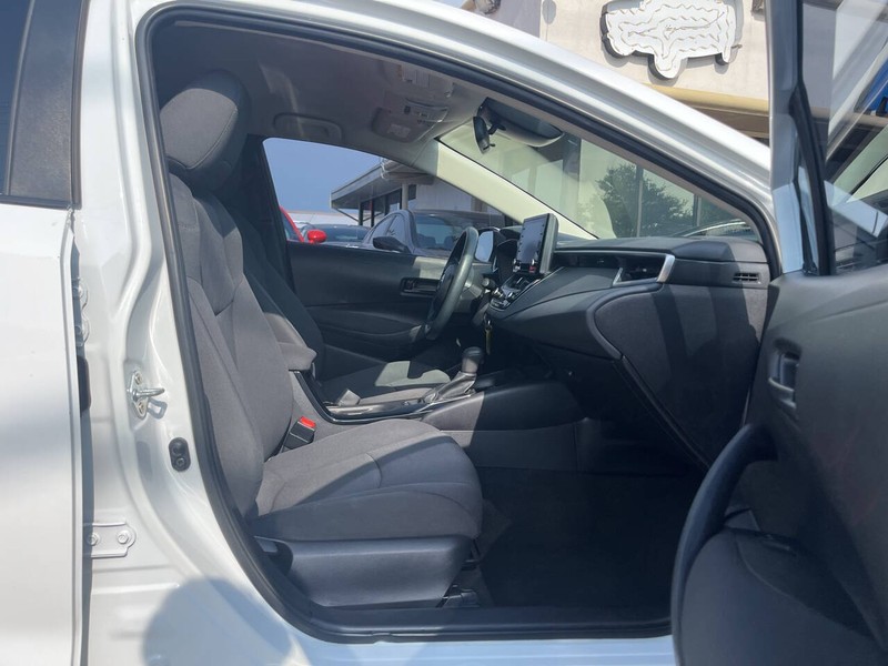 Toyota Corolla Vehicle Image 10
