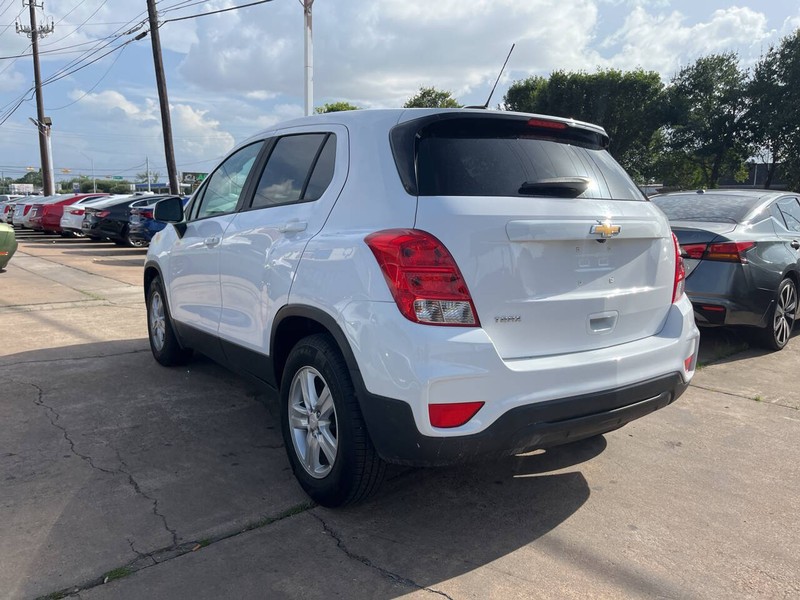 Chevrolet Trax Vehicle Image 03