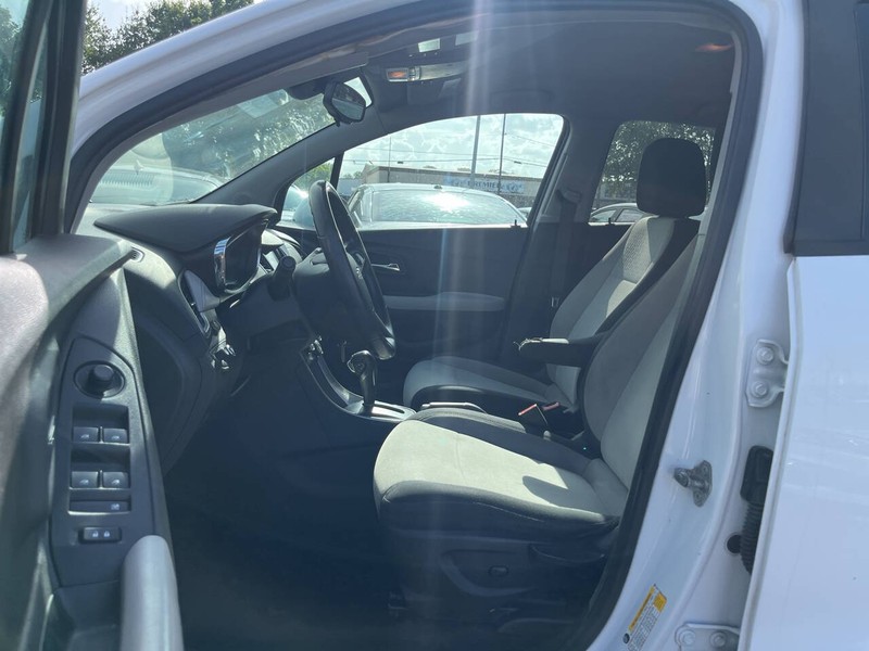 Chevrolet Trax Vehicle Image 07