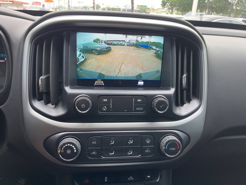 Chevrolet Colorado Vehicle Image 13