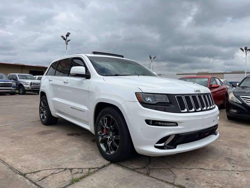 Jeep Grand Cherokee Vehicle Image 06