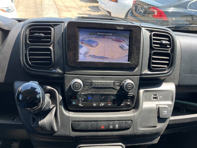 Ram ProMaster Cargo Van Vehicle Image 12