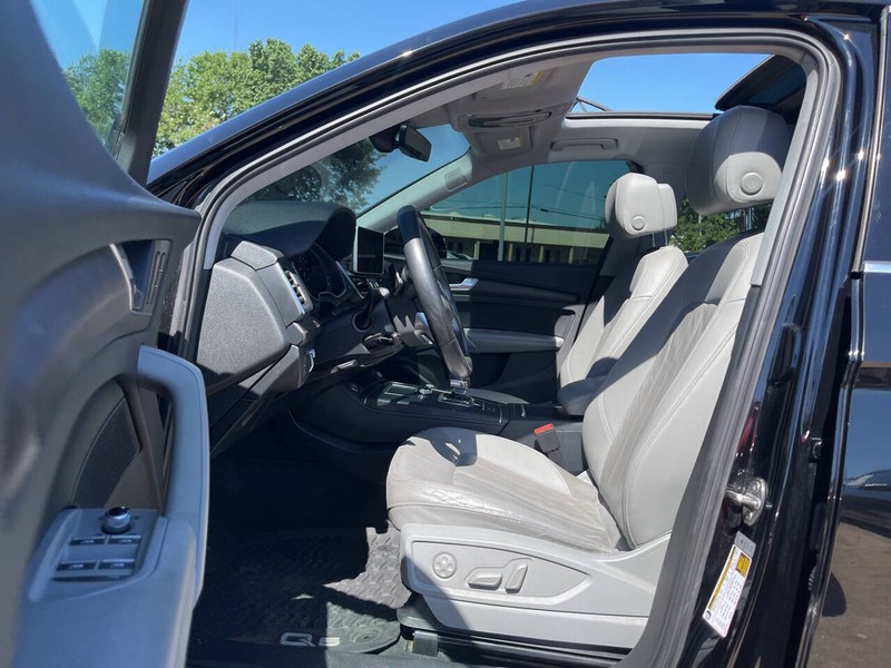 Audi Q5 Vehicle Image 07