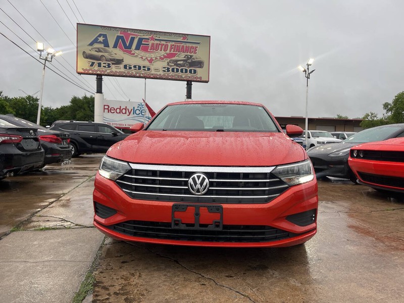 Volkswagen Jetta Vehicle Image 02