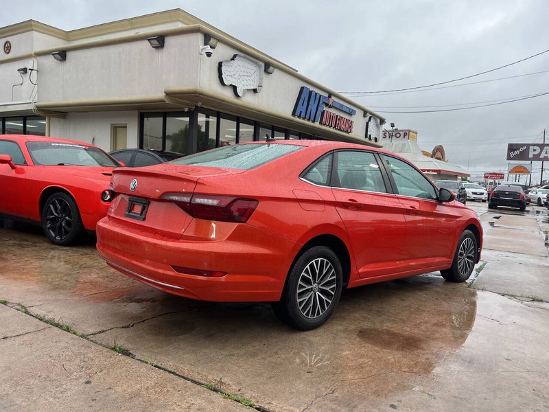 Volkswagen Jetta Vehicle Image 05