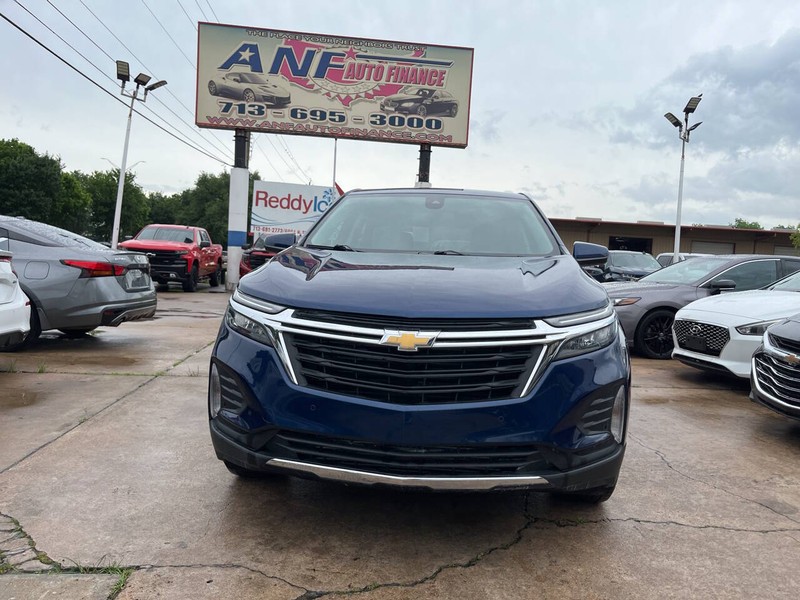 Chevrolet Equinox Vehicle Image 02